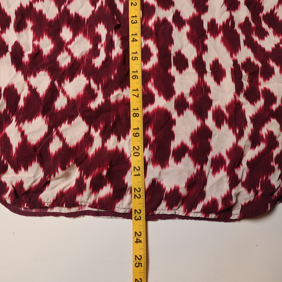 Vince Silk Blouse Burgundy Cream Abstract Print Split Neck Long Sleeve Size 2 - Picture 6 of 12